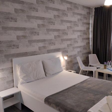 Simada Blue Guesthouse Golden Sands Exterior foto